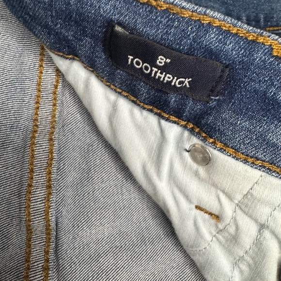 J Crew Toothpick Classic Blue Women's Jeans Size 28.     #29 - Picture 8 of 11